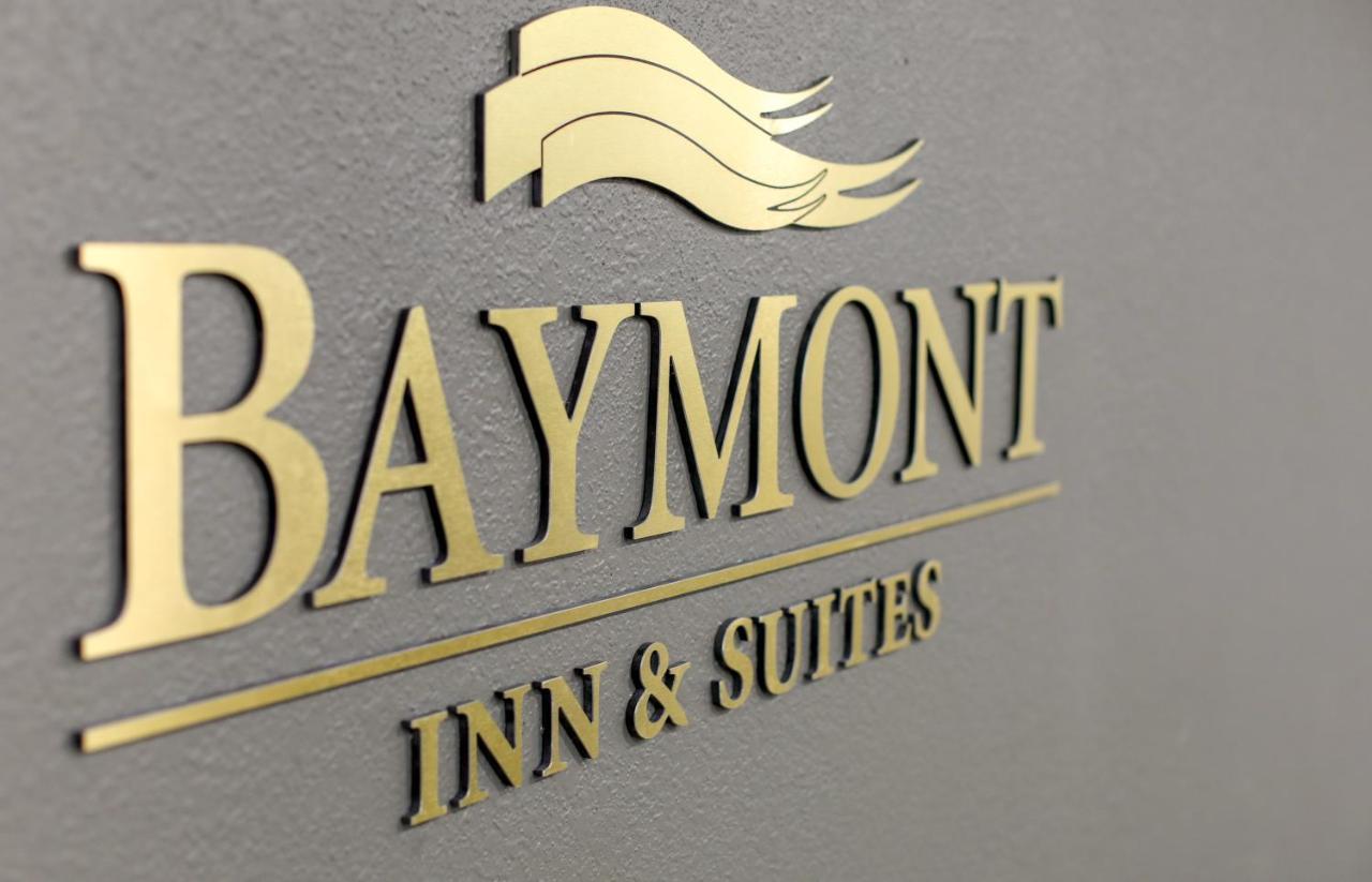 Baymont By Wyndham Ferndale/Royal Oak Hotel Exterior foto